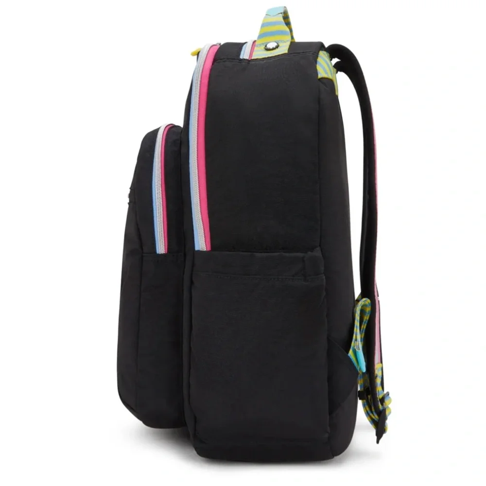 Kipling features 56%